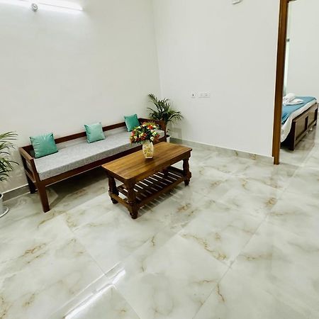 Tirupati Homestay - Shilparamam - Luxury Ac Apartments By Stayflexi - Fast Wifi, Kitchen, Android Tv - Walk To Ps4 Pure Veg Restaurant - Easy Access To Airport, Railway Station And To All Temples Luaran gambar