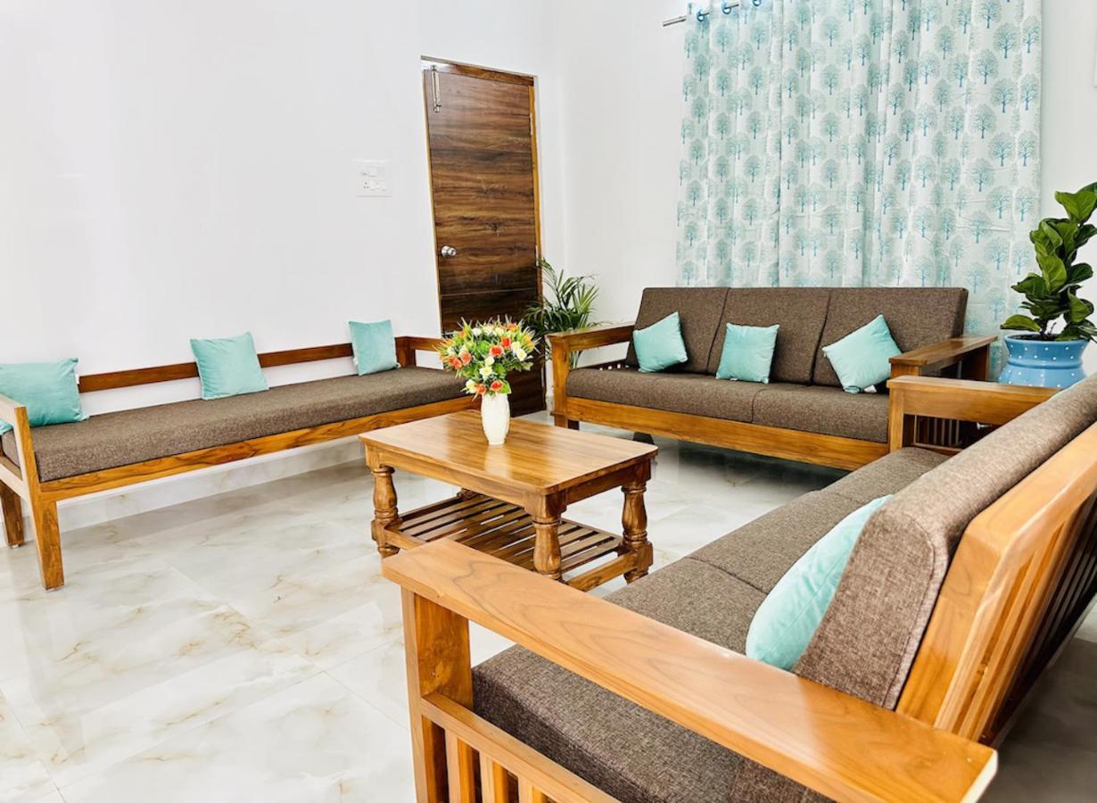 Tirupati Homestay - Shilparamam - Luxury Ac Apartments By Stayflexi - Fast Wifi, Kitchen, Android Tv - Walk To Ps4 Pure Veg Restaurant - Easy Access To Airport, Railway Station And To All Temples Luaran gambar